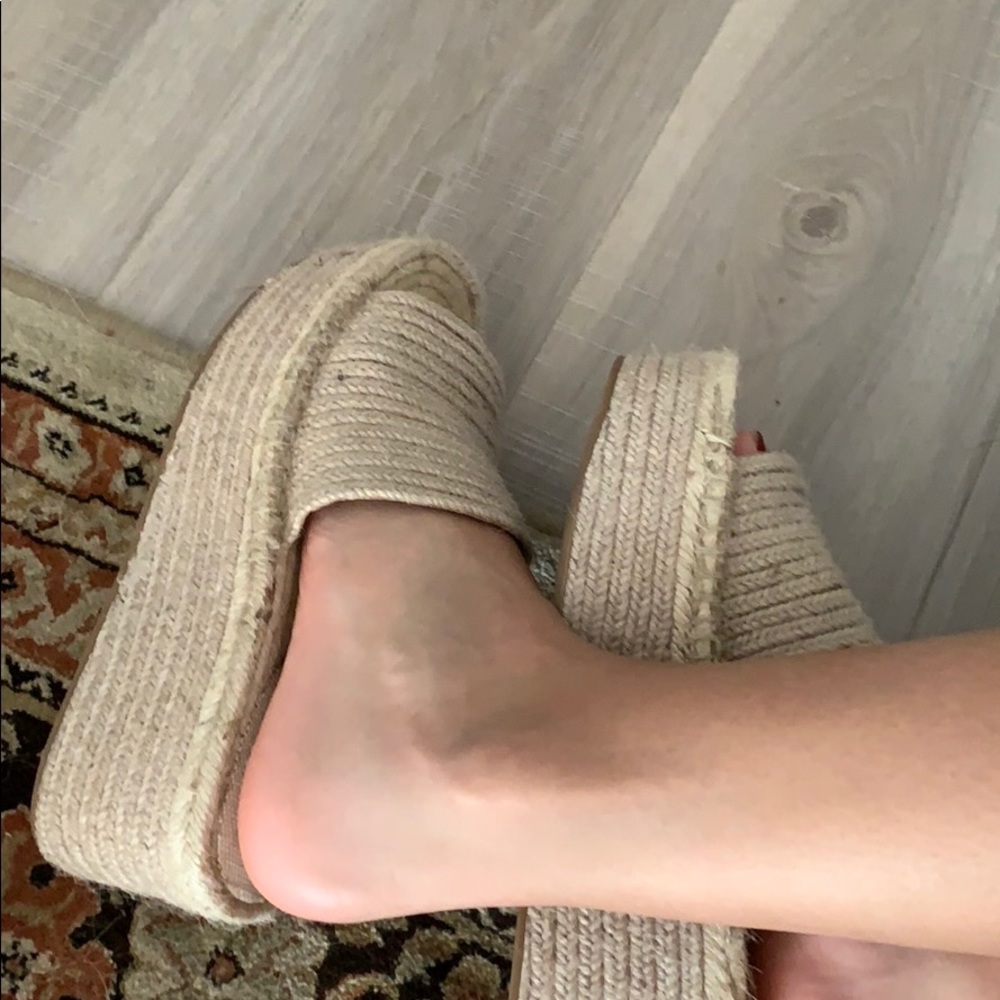 Beige woven platform slip ins from Pull&Bear